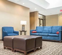 Comfort Inn The Pointe Hotel Lobby
