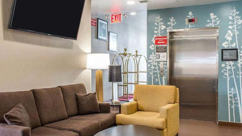 <b>Sleep Inn Coney Island Lobby</b>. Images powered by <a href="https://iceportal.shijigroup.com/" title="IcePortal" target="_blank">IcePortal</a>.