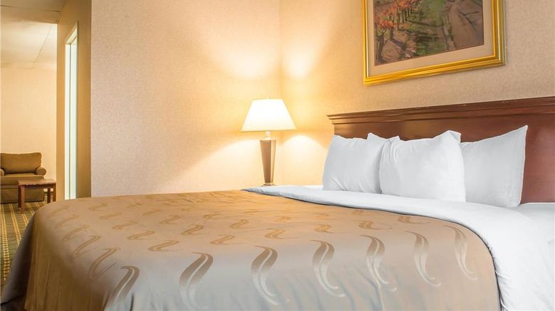 <b>Quality Inn & Suites Palm Island Suite</b>. Images powered by <a href="https://iceportal.shijigroup.com/" title="IcePortal" target="_blank">IcePortal</a>.
