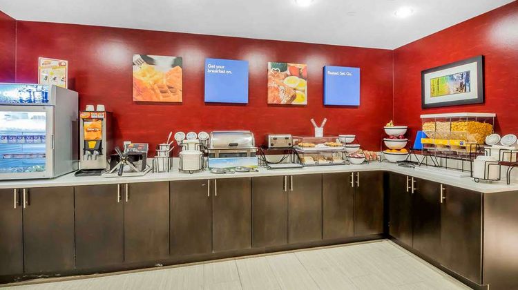 Comfort Inn & Suites Bronx, NY Restaurant