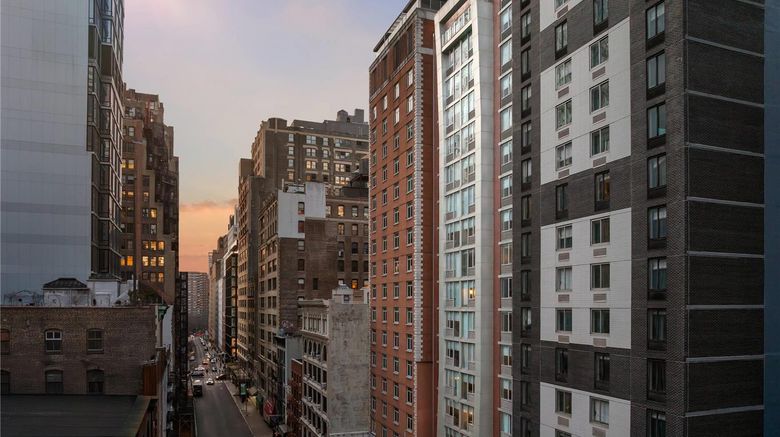<b>Cambria Hotel New York - Chelsea Exterior</b>. Images powered by <a href="https://iceportal.shijigroup.com/" title="IcePortal" target="_blank">IcePortal</a>.
