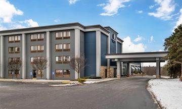 The Clocktower Hotel at Century House