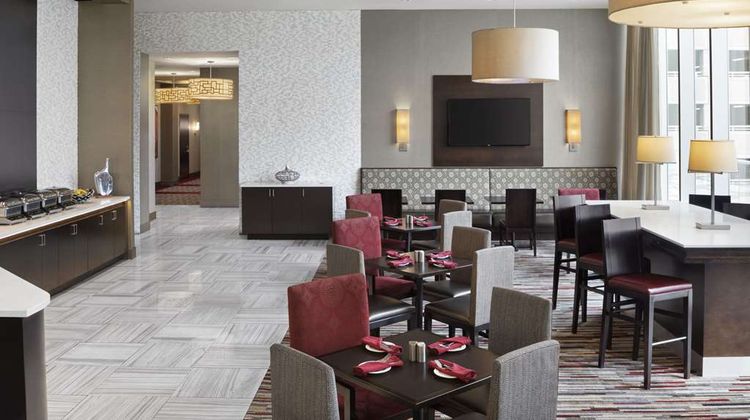 Cambria Hotel White Plains-Downtown Restaurant