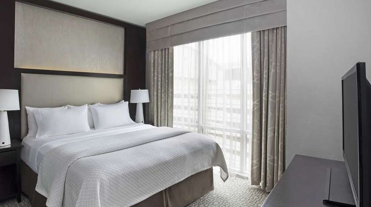 Cambria Hotel White Plains-Downtown Suite
