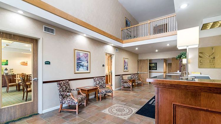 Quality Inn & Suites Schoharie Lobby