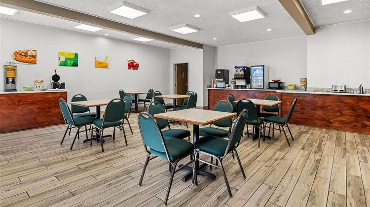Quality Inn & Suites Schoharie Restaurant
