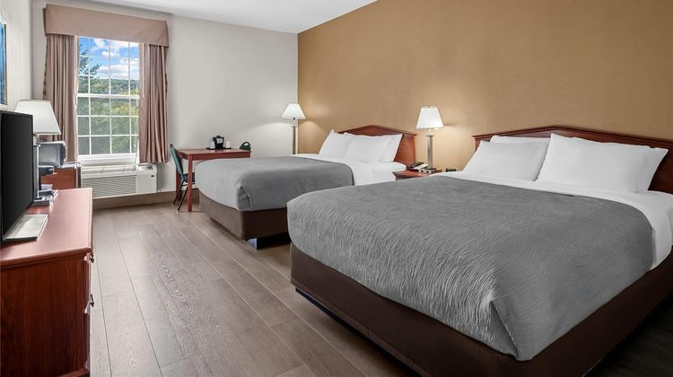 Quality Inn & Suites Schoharie Room