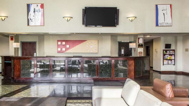 Clarion Hotel & Conference Center Lobby