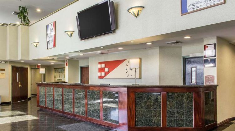 Clarion Hotel & Conference Center Lobby