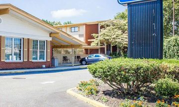 Rodeway Inn Huntington Station