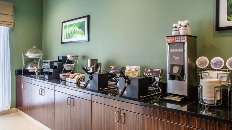 <b>Sleep Inn and Suites Syracuse Airport Restaurant</b>. Images powered by <a href="https://iceportal.shijigroup.com/" title="IcePortal" target="_blank">IcePortal</a>.