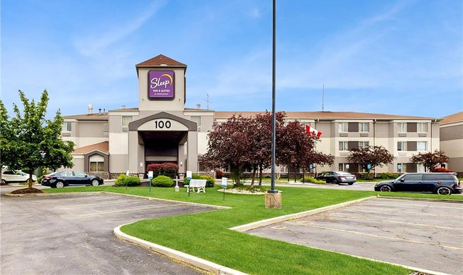 Sleep Inn & Suites Buffalo Airport Exterior