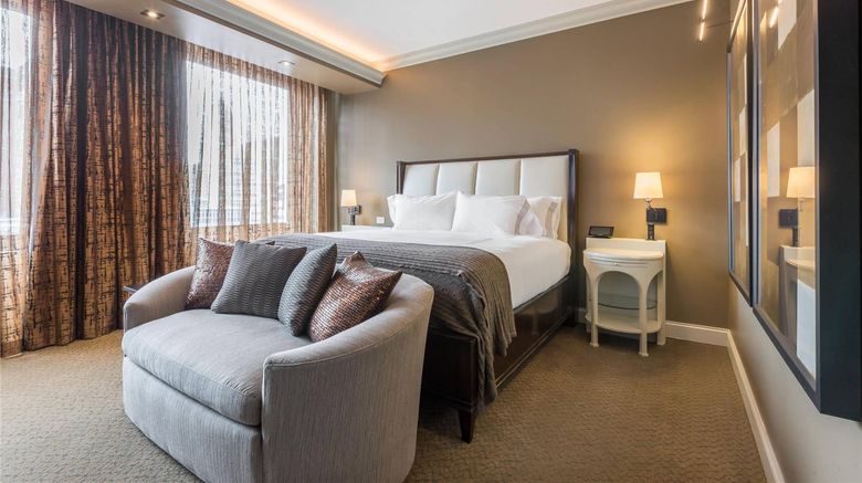 <b>Curtiss Hotel, an Ascend Hotel Room</b>. Images powered by <a href="https://iceportal.shijigroup.com/" title="IcePortal" target="_blank">IcePortal</a>.