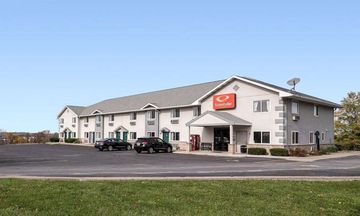 Econo Lodge Inn/Suites Canandaigua Motel