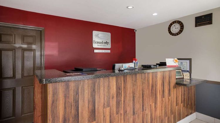 Econo Lodge Inn/Suites Canandaigua Motel Lobby
