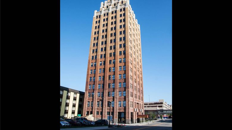 <b>The Giacomo, an Ascend Hotel Exterior</b>. Images powered by <a href="https://iceportal.shijigroup.com/" title="IcePortal" target="_blank">IcePortal</a>.