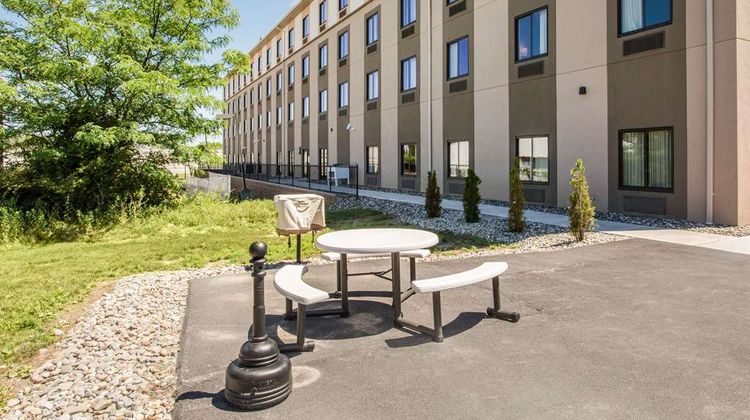 Sleep Inn & Suites Middletown - Goshen Other