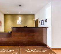 Sleep Inn & Suites Middletown - Goshen Lobby