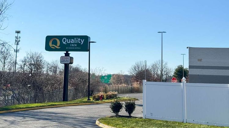 Quality Inn Spring Valley Exterior