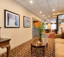 Rodeway Inn Weedsport Lobby