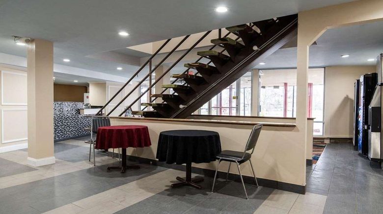 <b>Rodeway Inn Syracuse Carrier Circle Restaurant</b>. Images powered by <a href="https://iceportal.shijigroup.com/" title="IcePortal" target="_blank">IcePortal</a>.