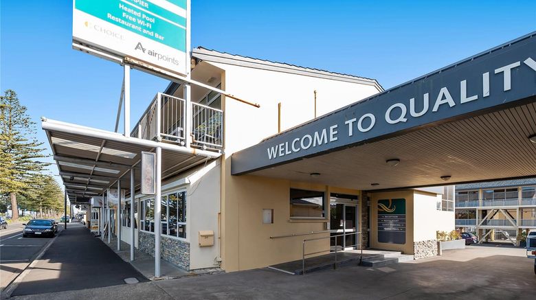 <b>Quality Inn Napier Exterior</b>. Images powered by <a href="https://iceportal.shijigroup.com/" title="IcePortal" target="_blank">IcePortal</a>.
