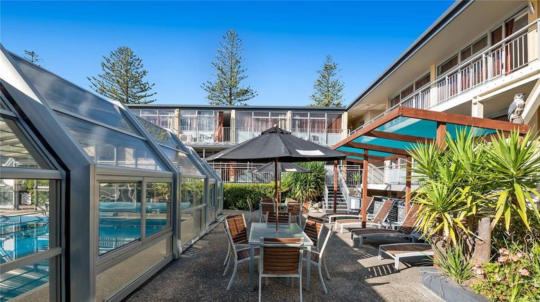 <b>Quality Inn Napier Pool</b>. Images powered by <a href="https://iceportal.shijigroup.com/" title="IcePortal" target="_blank">IcePortal</a>.