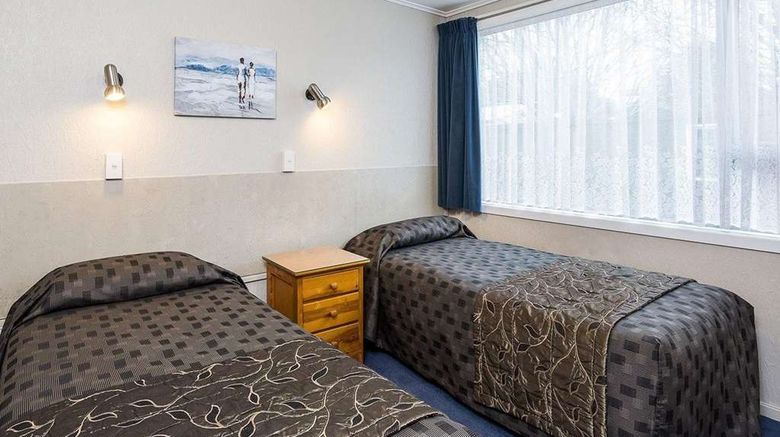 <b>Comfort Inn Tayesta Motel Room</b>. Images powered by <a href="https://iceportal.shijigroup.com/" title="IcePortal" target="_blank">IcePortal</a>.