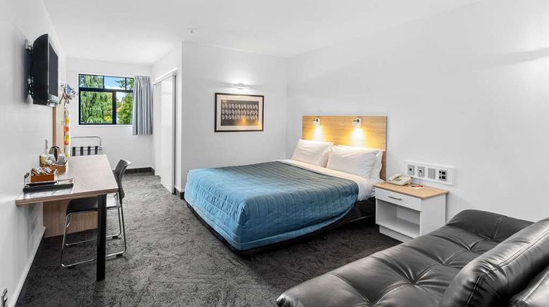 <b>Comfort Hotel Benvenue Room</b>. Images powered by <a href="https://iceportal.shijigroup.com/" title="IcePortal" target="_blank">IcePortal</a>.