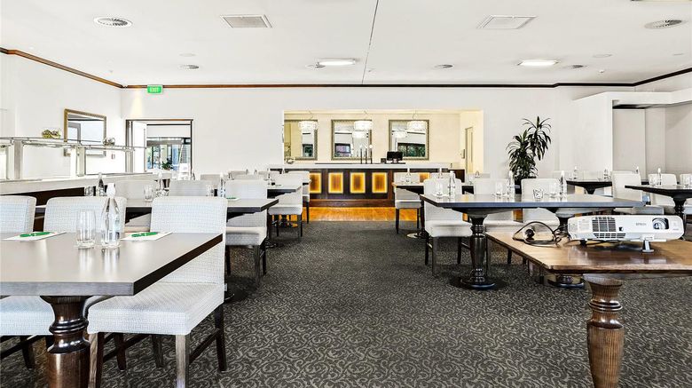 <b>Hotel Elms Christchurch, Ascend Hotel Meeting</b>. Images powered by <a href="https://iceportal.shijigroup.com/" title="IcePortal" target="_blank">IcePortal</a>.