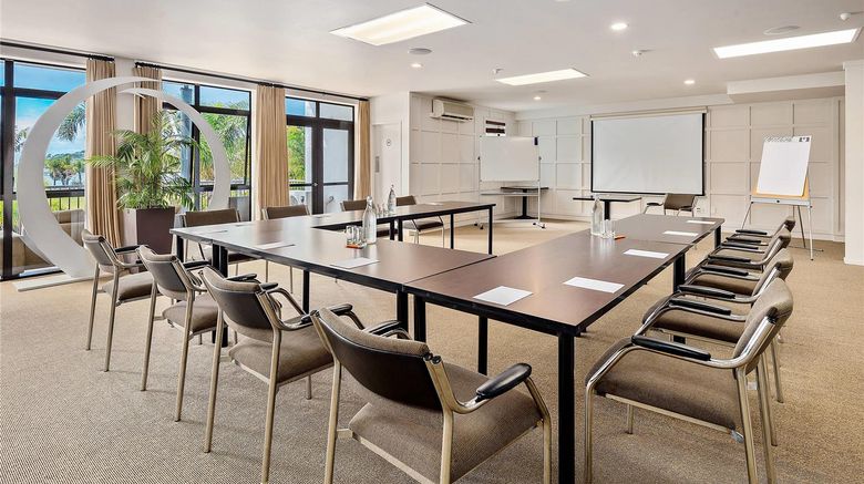 <b>Quality Hotel Oceans Tutukaka Meeting</b>. Images powered by <a href="https://iceportal.shijigroup.com/" title="IcePortal" target="_blank">IcePortal</a>.