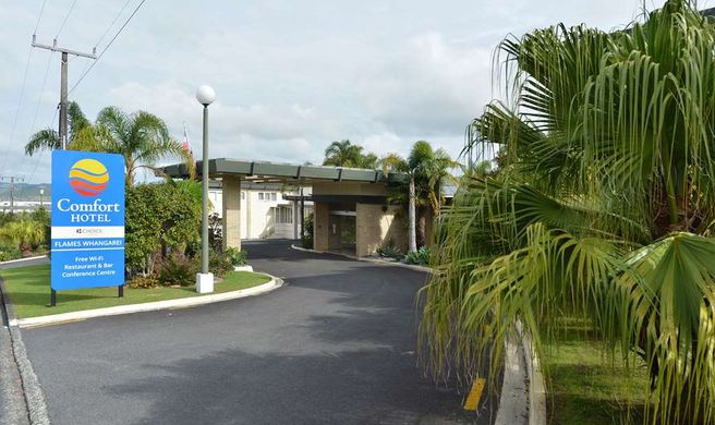 Comfort Hotel Flames Whangarei Exterior