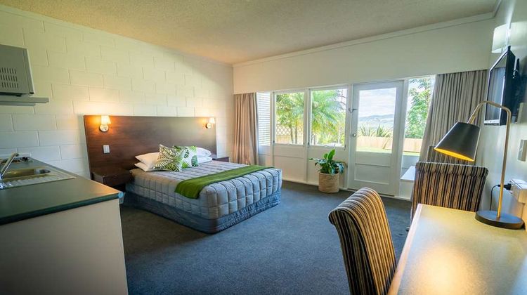 Comfort Hotel Flames Whangarei Suite