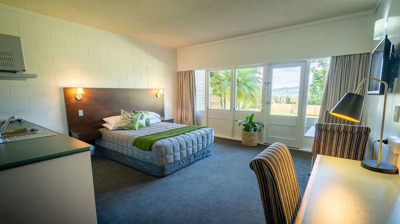 <b>Comfort Hotel Flames Whangarei Suite</b>. Images powered by <a href="https://iceportal.shijigroup.com/" title="IcePortal" target="_blank">IcePortal</a>.