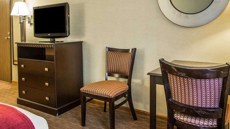 Quality Inn Greenville Room