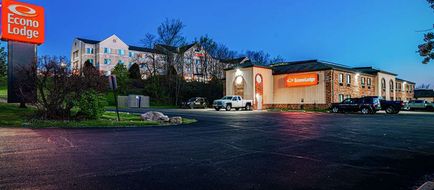 Econo Lodge Exterior