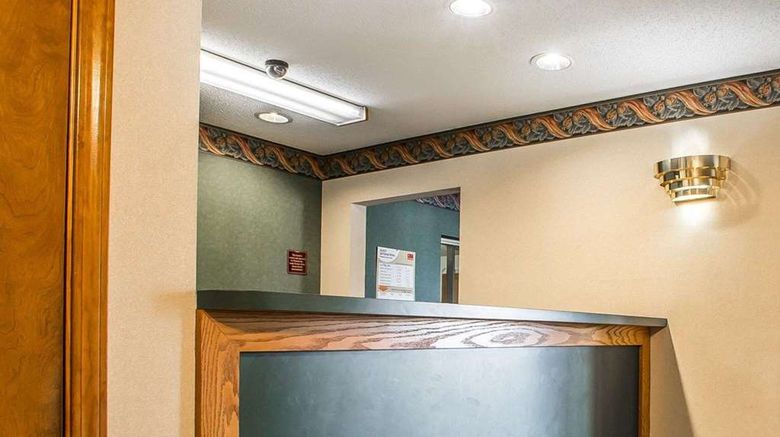 <b>Howard Johnson by Wyndham Montpelier Lobby</b>. Images powered by <a href="https://iceportal.shijigroup.com/" title="IcePortal" target="_blank">IcePortal</a>.