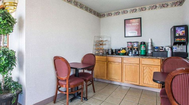 Howard Johnson by Wyndham Montpelier Restaurant