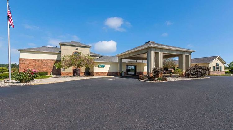 Quality Inn-Upper Sandusky Exterior
