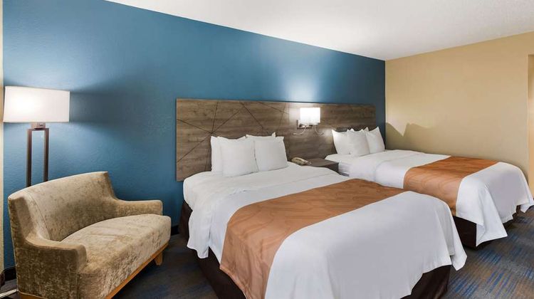 Quality Inn-Upper Sandusky Room