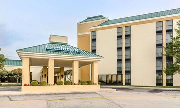 Comfort Inn And Suites Piqua near Troy I75