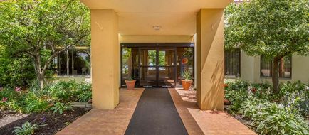 Comfort Inn Alliance Exterior