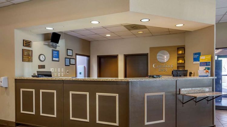 Comfort Inn Alliance Lobby