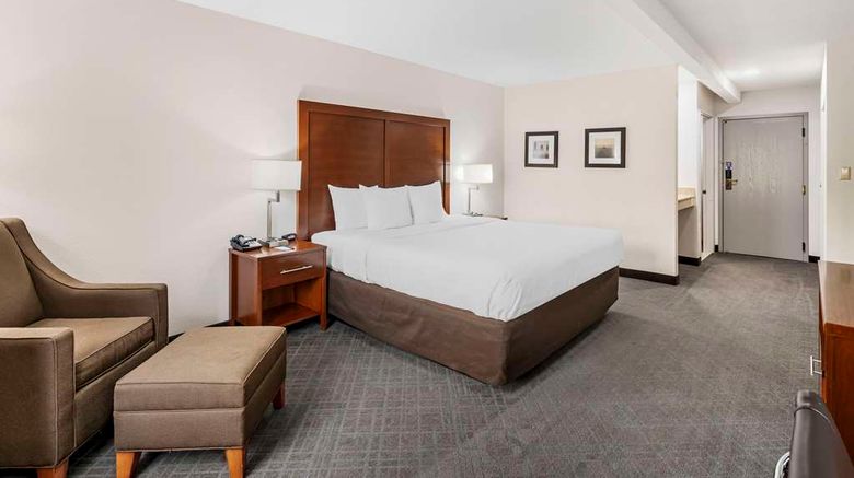 <b>Comfort Inn Splash Harbor Room</b>. Images powered by <a href="https://iceportal.shijigroup.com/" title="IcePortal" target="_blank">IcePortal</a>.
