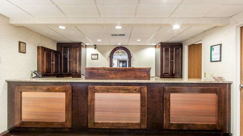 <b>Quality Inn Chillicothe Lobby</b>. Images powered by <a href="https://iceportal.shijigroup.com/" title="IcePortal" target="_blank">IcePortal</a>.