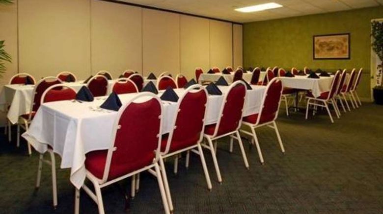 <b>Comfort Inn Meeting</b>. Images powered by <a href="https://iceportal.shijigroup.com/" title="IcePortal" target="_blank">IcePortal</a>.