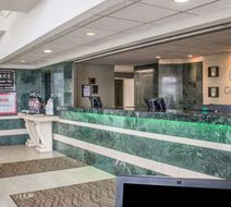 Comfort Inn Lobby