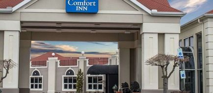 Comfort Inn Exterior