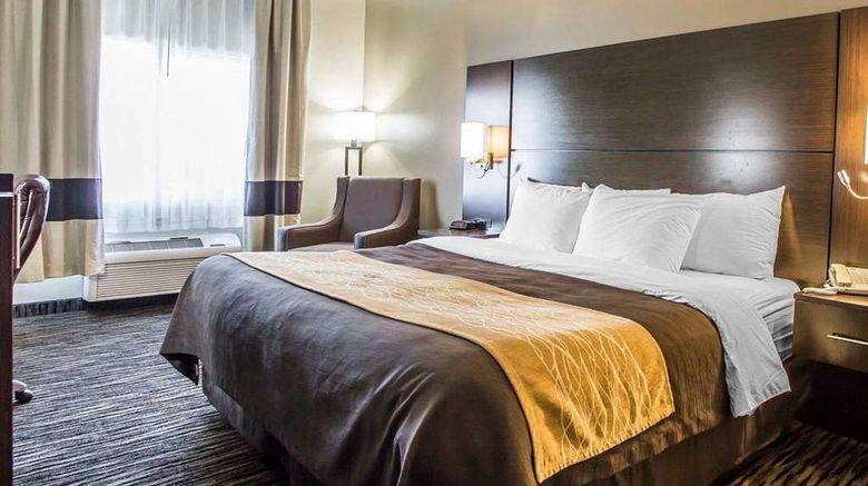 <b>Quality Inn Dayton North - Vandalia Room</b>. Images powered by <a href="https://iceportal.shijigroup.com/" title="IcePortal" target="_blank">IcePortal</a>.