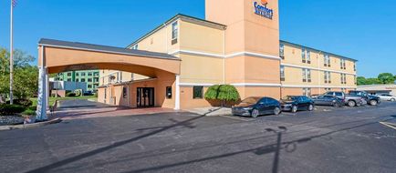 Comfort Inn & Suites Eastgate Cincinnati Exterior